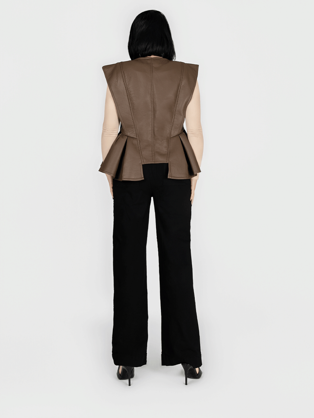 Café Bold Shoulders Vest
