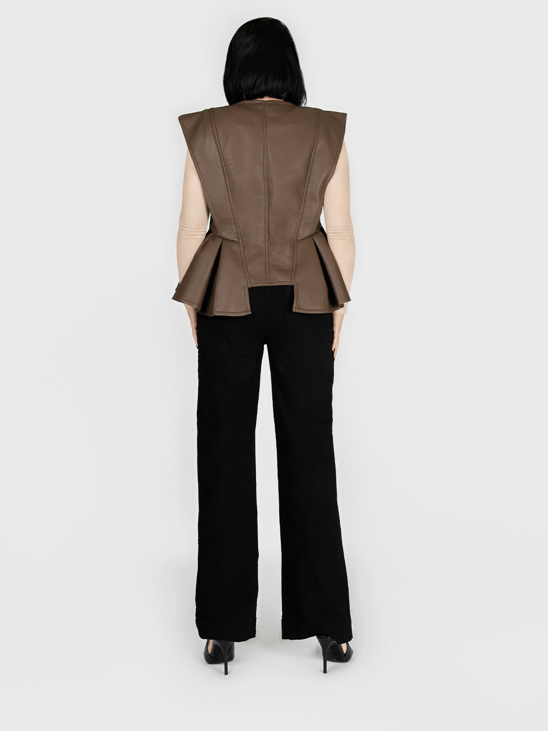 Café Bold Shoulders Vest