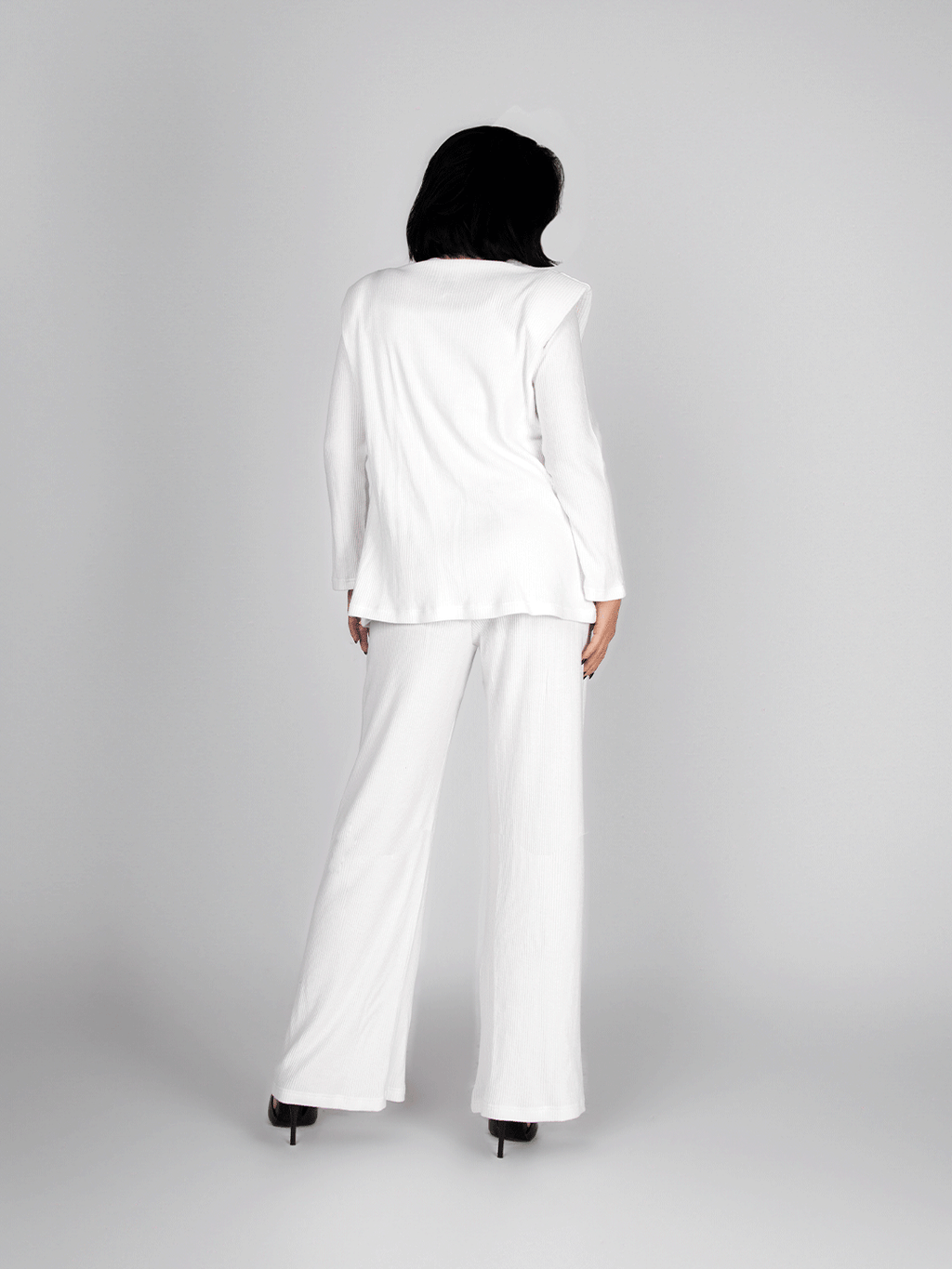 White Bold Shoulder Set